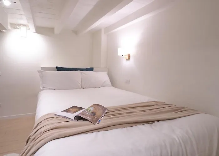 Contempora - Modern Loft Just A Few Steps From Corso Apartament