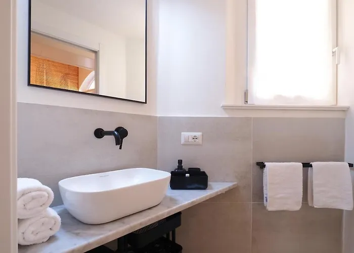 Apartament Contempora - Modern Loft Just A Few Steps From Corso *